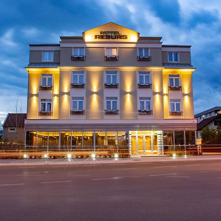 Hotel Resurs Podgorica Exterior foto